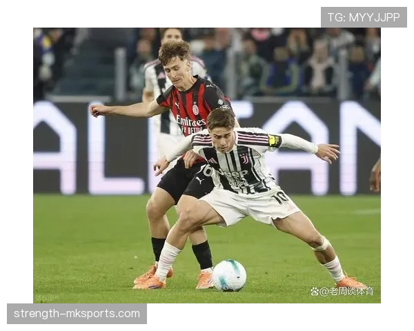 尤文图斯边路进攻表现稳健，助力球队取得关键胜利