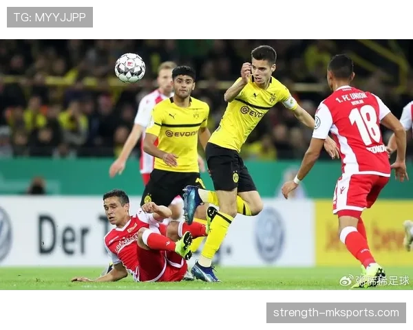 多特蒙德控球占优难以转化为胜势,近期进攻效率波动对赛季表现造成影响 多特蒙德控球占优难以转化为胜势,近期进攻效率波动对赛季表现造成影响